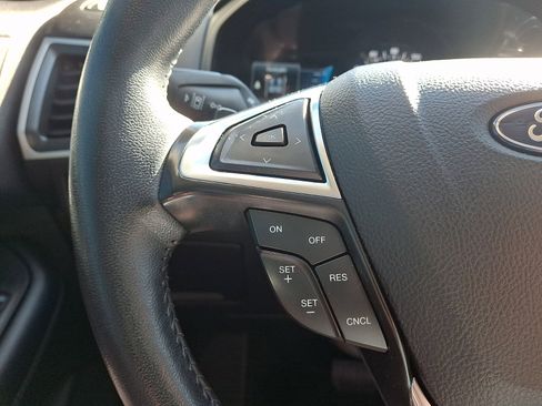 Used 2024 Ford Edge SEL w/ Convenience Package image 21