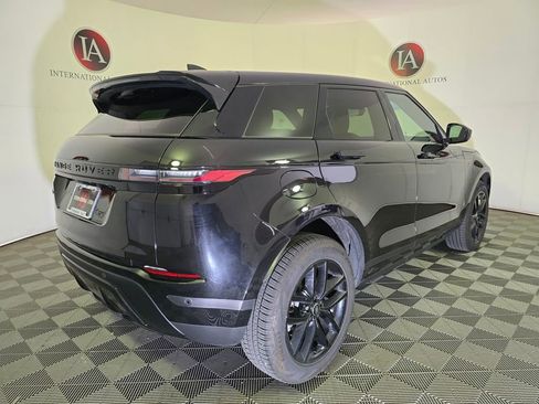 Used 2025 Land Rover Range Rover Evoque S image 4
