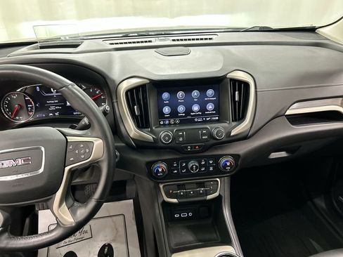 Certified 2023 GMC Terrain Denali w/ Black Diamond Edition AWD/4WD image 18