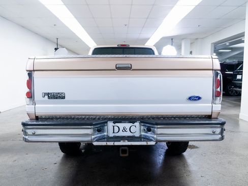 Used 1997 Ford F250 XL HD image 5