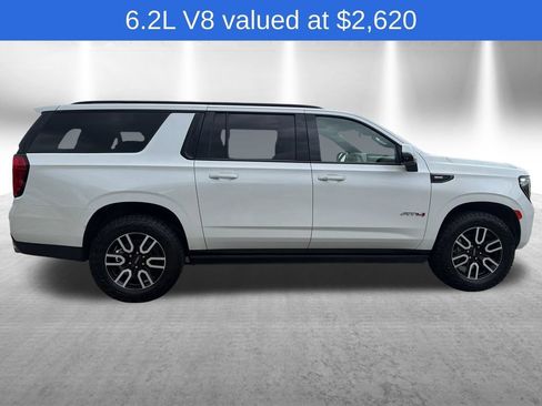 Certified 2024 GMC Yukon XL AT4 w/ Technology Package AWD/4WD image 7