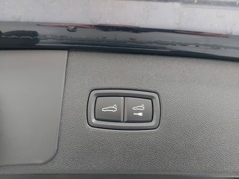 Used 2019 Porsche Cayenne image 15