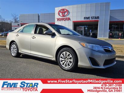 Used 2014 Toyota Camry SE