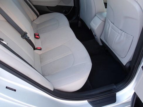 Used 2019 Hyundai Sonata SE image 21