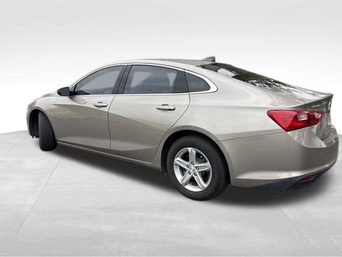 Used 2022 Chevrolet Malibu LS image 5