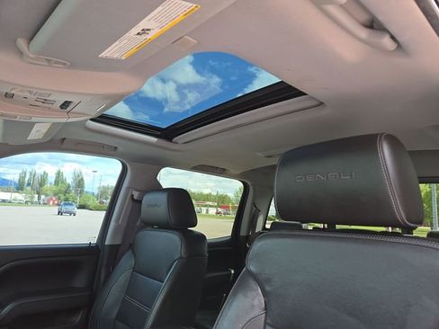 Used 2017 GMC Sierra 1500 Denali AWD/4WD image 29