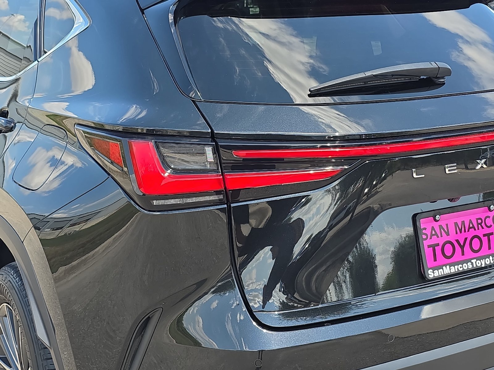 Used 2022 Lexus NX 350 AWD image 30