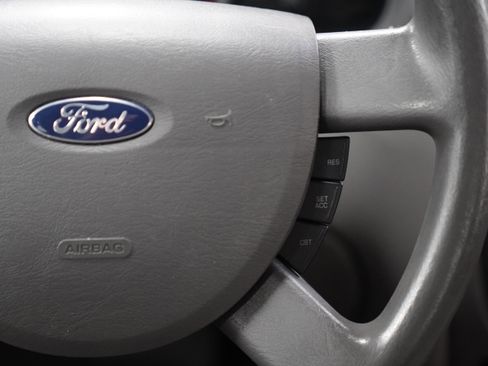 Used 2007 Ford Taurus SE image 19