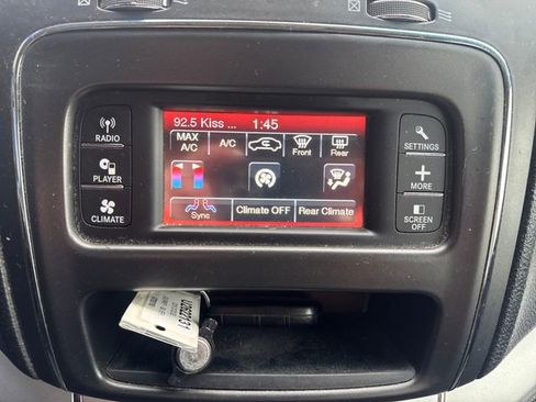 Used 2016 Dodge Journey SXT w/ Comfort/Convenience Group image 4