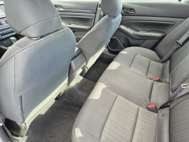 Used 2025 Nissan Altima 2.5 SV AWD/4WD image 23