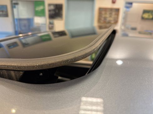 Used 2018 Volvo S60 T5 Dynamic w/ Vision Package image 27