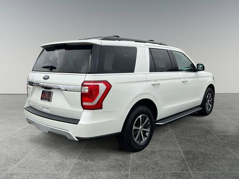 Used 2020 Ford Expedition XLT w/ Equipment Group 202A image 6