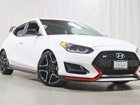 Used 2022 Hyundai Veloster N FWD image 7