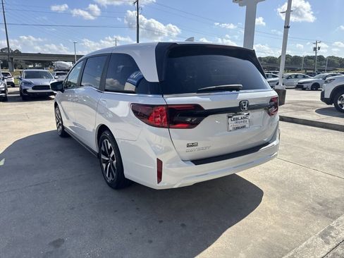 New 2026 Honda Odyssey EX-L image 6