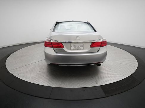 Used 2015 Honda Accord EX-L image 26