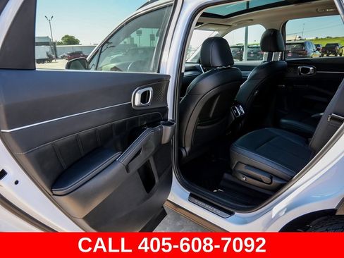 Used 2021 Kia Sorento SX FWD image 28