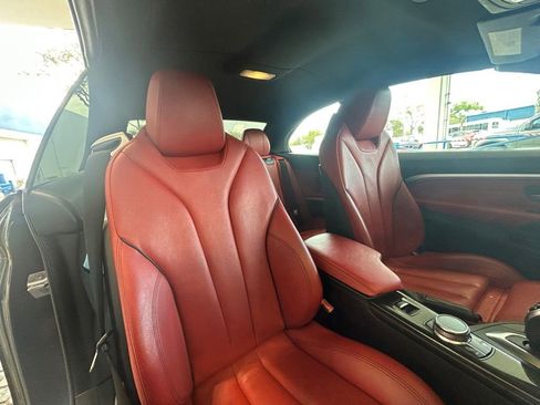 Used 2020 BMW 440i Convertible w/ M Sport Package image 27