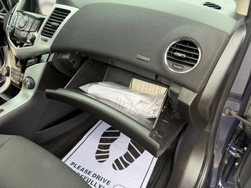 Certified 2014 Chevrolet Cruze LT image 35