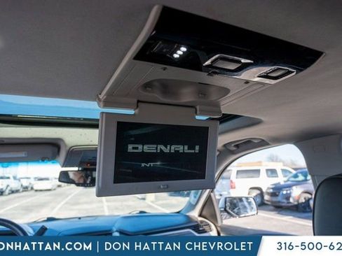 Used 2019 GMC Yukon XL Denali w/ Open Road Package image 28