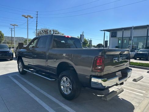 Used 2025 RAM 2500 Big Horn AWD/4WD image 4