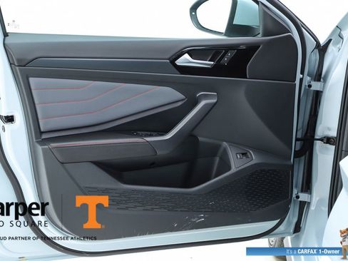 Used 2025 Volkswagen Jetta GLI Autobahn image 18