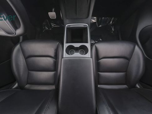 Used 2021 Tesla Model Y Performance AWD/4WD image 26