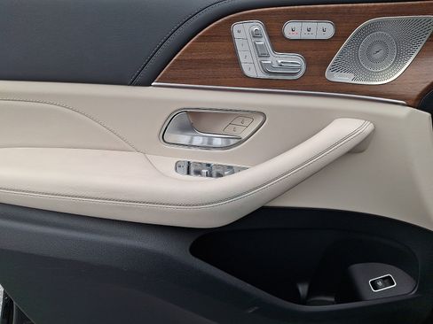 Used 2024 Mercedes-Benz GLE 53 AMG 4MATIC Coupe image 12