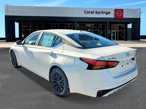 New 2025 Nissan Altima 2.5 SV w/ SV Special Edition Package image 3