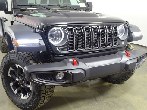 New 2026 Jeep Gladiator Rubicon image 47