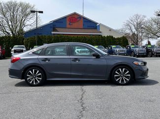 Used 2023 Honda Civic EX video 3