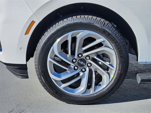 New 2025 Lincoln Navigator Reserve image 10