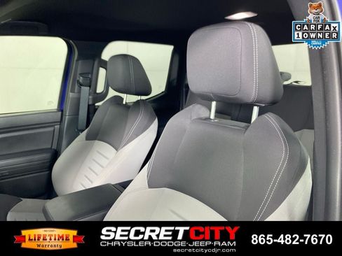 Used 2025 Toyota Tacoma TRD Sport AWD/4WD image 10