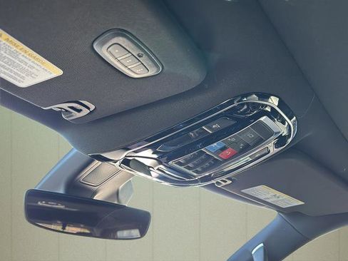 New 2026 Jeep Grand Wagoneer Summit image 36