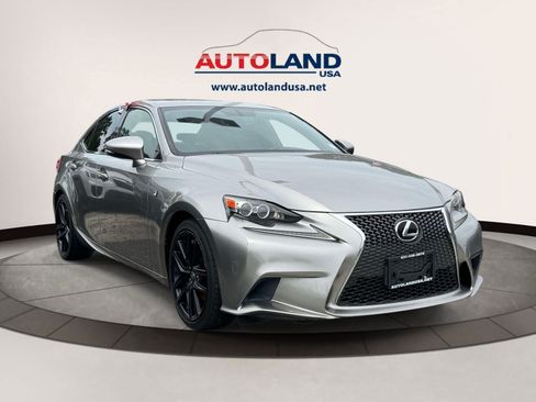 Used 2015 Lexus IS 250 w/ F-Sport Package RWD image 2