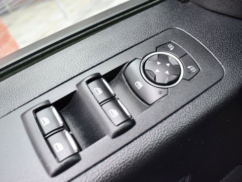 Used 2016 Ford F150 XLT w/ Equipment Group 302A Luxury AWD/4WD image 39