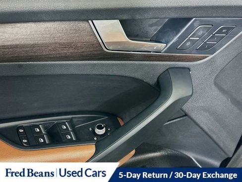 Used 2022 Audi Q5 2.0T Premium w/ Convenience Package image 20