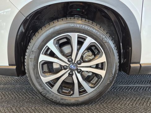 Used 2022 Subaru Forester Limited AWD/4WD image 12