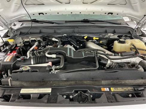 Used 2014 Ford F250 Platinum AWD/4WD image 30