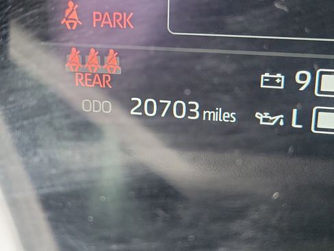 Used 2025 Toyota Tundra Limited image 23