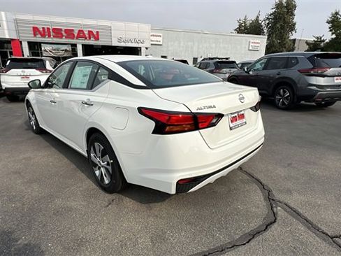 New 2025 Nissan Altima 2.5 S image 7