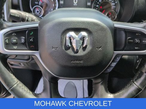 Used 2019 RAM 1500 Big Horn AWD/4WD image 11