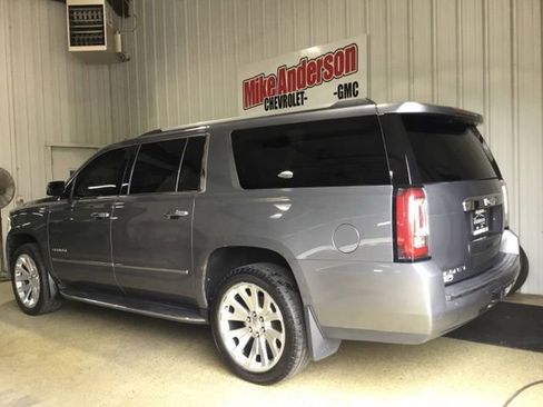 Used 2018 GMC Yukon XL Denali w/ Open Road Package AWD/4WD image 3