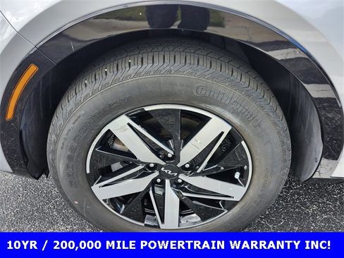 Used 2022 Kia Sorento EX w/ Panoramic Sunroof Package image 16