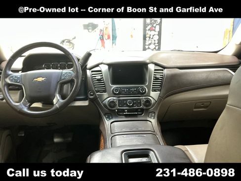 Used 2015 Chevrolet Suburban LTZ image 17