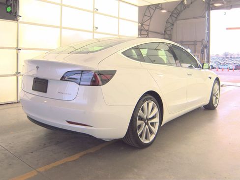 Used 2020 Tesla Model 3 Long Range image 6