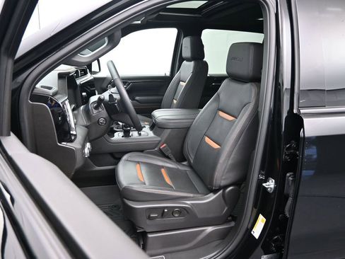 Used 2025 GMC Sierra 1500 AT4 w/ AT4 Premium Package image 27