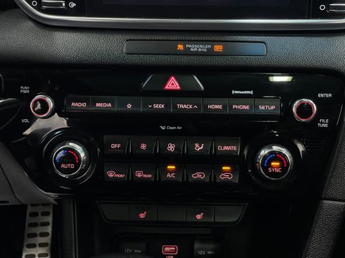 Used 2021 Kia Sportage S w/ S AWD Premium Package image 23