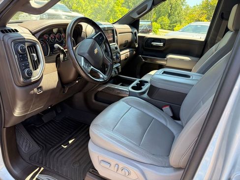 Used 2020 Chevrolet Silverado 1500 LTZ w/ LTZ Plus Package AWD/4WD image 17