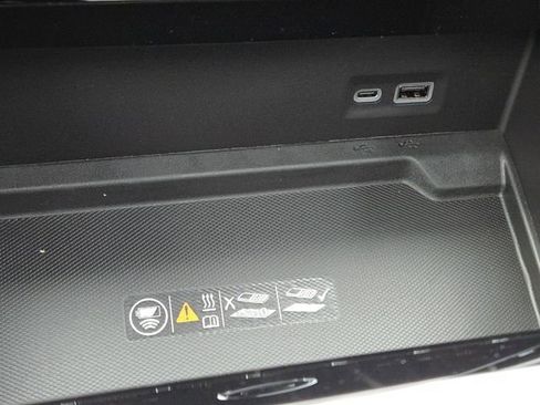 New 2026 GMC Yukon Elevation w/ Elevation Premium Package image 9