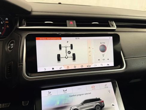 Used 2018 Land Rover Range Rover Velar R-Dynamic SE AWD/4WD image 18
